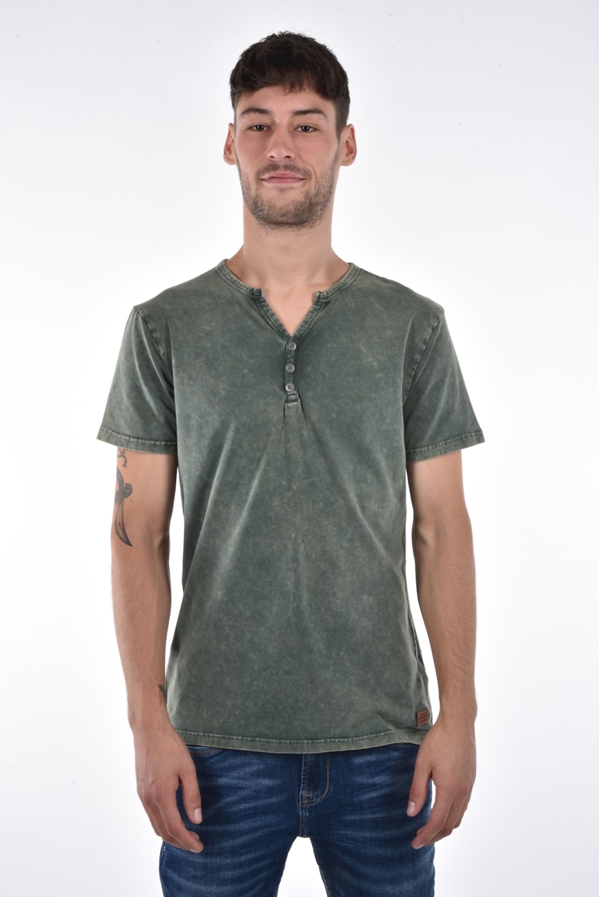 Brody T-Shirt special neck